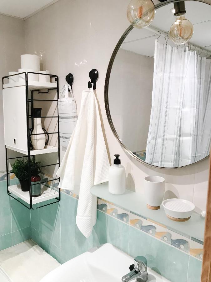 Apartamento estilo costero al lado de la playa Gayanes   Exterior foto