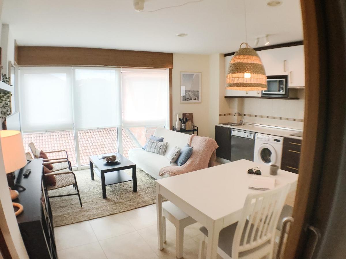 Apartamento estilo costero al lado de la playa Gayanes   Exterior foto