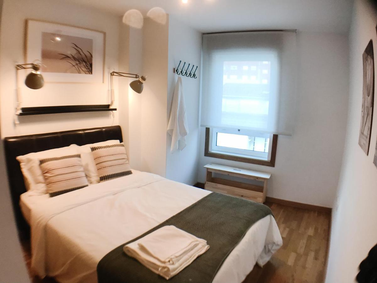Apartamento estilo costero al lado de la playa Gayanes   Exterior foto