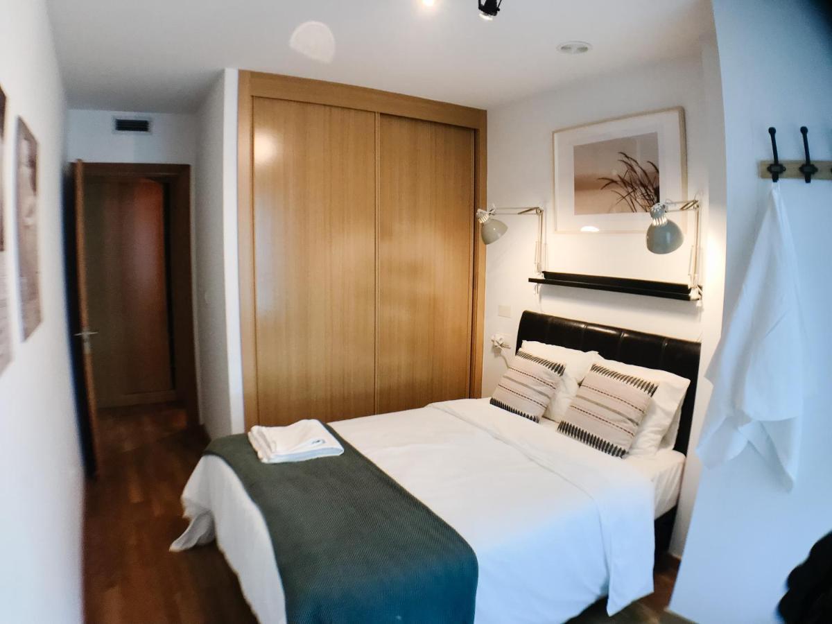Apartamento estilo costero al lado de la playa Gayanes   Exterior foto